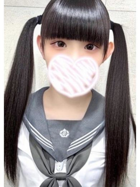 ゆあ☆ロリ系グラマー美少女4